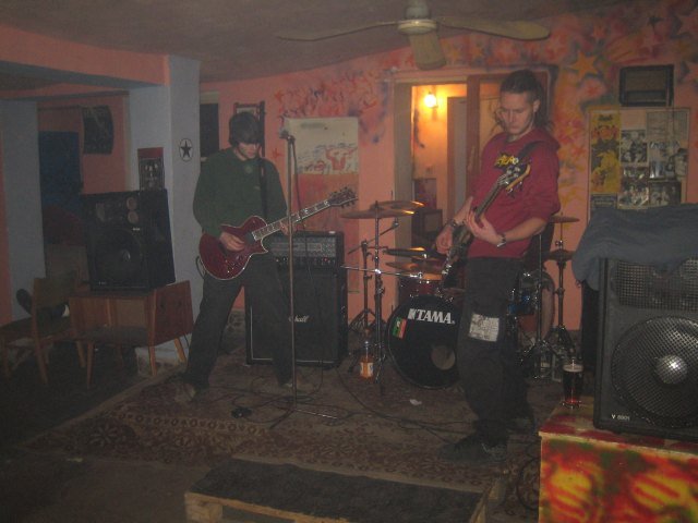 madcult01.jpg